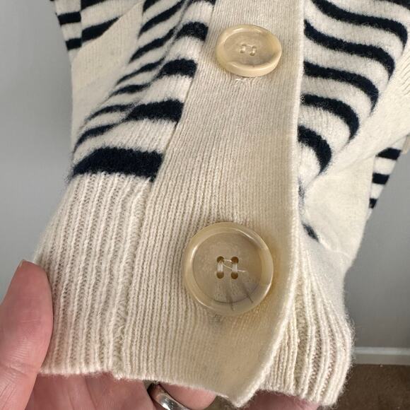 Zara Black Ecru Striped Oversized Wool V-neck Cardigan Chunky Buttons Sz Medium - Picture 8 of 9